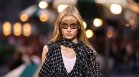 Мода от бъдещето: Louis Vuitton с впечатляваща колекция в Париж (СНИМКИ)