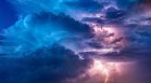 Времето днес, 15 юли: Жега до 38 градуса, но и опасност от бури и градушки