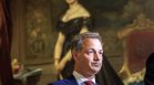 Валят оставки в Европа след изборите, премиерът на Белгия я депозира пред краля