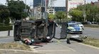 Тежка катастрофа в София: Кола се преобърна, има пострадала жена