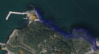 Община Бургас и частна фирма спорят за терен в Росенец, част от него е в морето