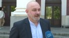 Културна треска: Десетки се стекоха за евтини билети пред Народния театър (ВИДЕО)