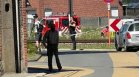 Влак помете училищен бус на спуснати бариери в Белгия, има жертви (ВИДЕО)