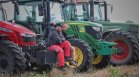 Започна изплащането на "украинската помощ" за българските земеделци