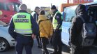 Съдът остави в ареста македонец, превозвал нелегални мигранти през България