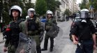 Разкриха банда за изнудване на заведения в Гърция
