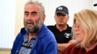 Съдът остави в ареста бившия полицай, обвинен за бруталното убийство в Съединение