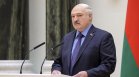 Александър Лукашенко нареди повече военни и оръжия по границата с Украйна