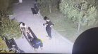 Вандалска проява в Бургас: Младежи чупят пейка в градския парк