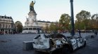 Франция се превърна в бойно поле, Макрон се закани на вандалите (ВИДЕО)
