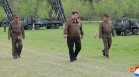 Ким Чен Ун ръководи учение за симулация на ядрен ответен удар