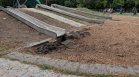 Иновативни пързалки за децата в Бургас: Свършват в кален трап
