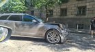 Катастрофа затруднява движението по бул. "Дондуков" в София