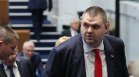 Пеевски: Лъжат за фирмите за мантинели, МВР да разследва корупция в най-висшия ешелон на ПБ