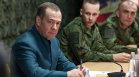 Медведев: Санкциите? Икономиката на Русия остава стабилна