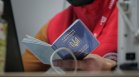 Държавата затяга контрола и удължава помощта за украинските бежанци