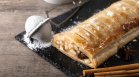 Рецепта за щрудел с ябълки, канела и стафиди
