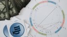 Хороскоп за 30 август: Финансови изненади и важни изпитания