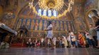 Църковен празник на 29 юни - поверия, забрани и кой празнува имен ден