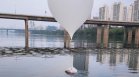 Над 300 балона с боклук полетяха от Северна Корея на юг