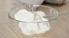 Лесен начин да си приготвим вкусно домашно крема сирене