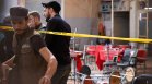 Петима загинаха след експлозия на бомба в кафене в Дамаск (ВИДЕО)