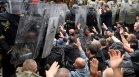 25 военни са ранени по време на сблъсъците в Косово