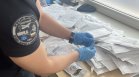 Спряха над 1000 онлайн поръчки с наркотици, маскирани като бонбони и вейпове