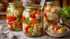Рецепта за царска туршия в буркани - хрупкава и много вкусна