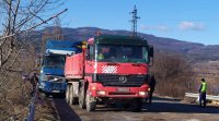 Катастрофа между автобус превозващ деца за Косово и камион затвори