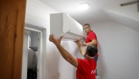 Климатици в жегата: ЕС няма да казва на хората как да се охлаждат