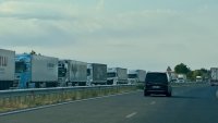 Ремонт предизвика над 7-километрова опашка от ТИР-ове на "Капитан Андреево"