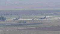 Втори американски самолет пристигна в "Безмер" при засилени мерки за сигурност