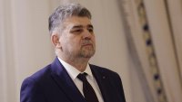 Румънският премиер написа на ръката си, че ДДС-то няма да се увеличава