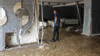 Двама души загинаха при наводнения в Турция