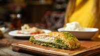 Рецепта за баклава с шамфъстък, орехи и канела