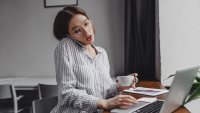 Стрес и работа след края на работния ден - ежедневието на европейците