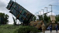 Пентагонът даде 21 дни на оръжейните компании в САЩ да ускорят производството