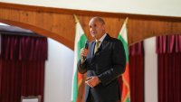 Радев: Няма по-достоен и подготвен от Йотова, сглобката иска да овладее президентството