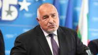 Борисов: Няма как да агитирам за  Йотова, тя е мой идеологически противник