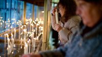Поверия за празника на 4 октомври: Лук и чесън над вратата пазят дома от зло