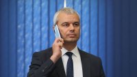 Костадин Костадинов очаква избори най-късно през април