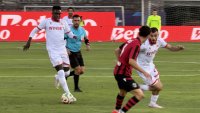 ЦСКА победи с 2:0 софийския "Локомотив" и спести сили за пловдивския