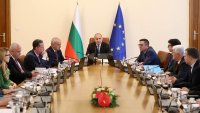 Бюджет 2026: Правителството с важна новина за минималната работна заплата