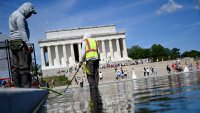 Заповед на Тръмп промени емблематичния басейн до Мемориала на Линкълн (СНИМКИ)