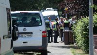 Малък самолет се вряза в жилище в Германия и уби двама души