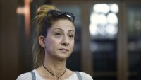 Ралица Асенова: Прокуратурата да се самосезира за разрушената плоча на "Петрохан"