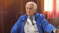 Добрият пример: 90-годишният д-р Кирил Апостолов, който не отказва помощ (ВИДЕО)