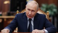 "Вие не сте моят президент": Актьор разпали дебат за бъдещето на младите в Русия