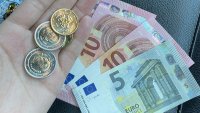 Минималната пенсия скача със 7,8% от 1 юли, приеха депутатите на първо четене